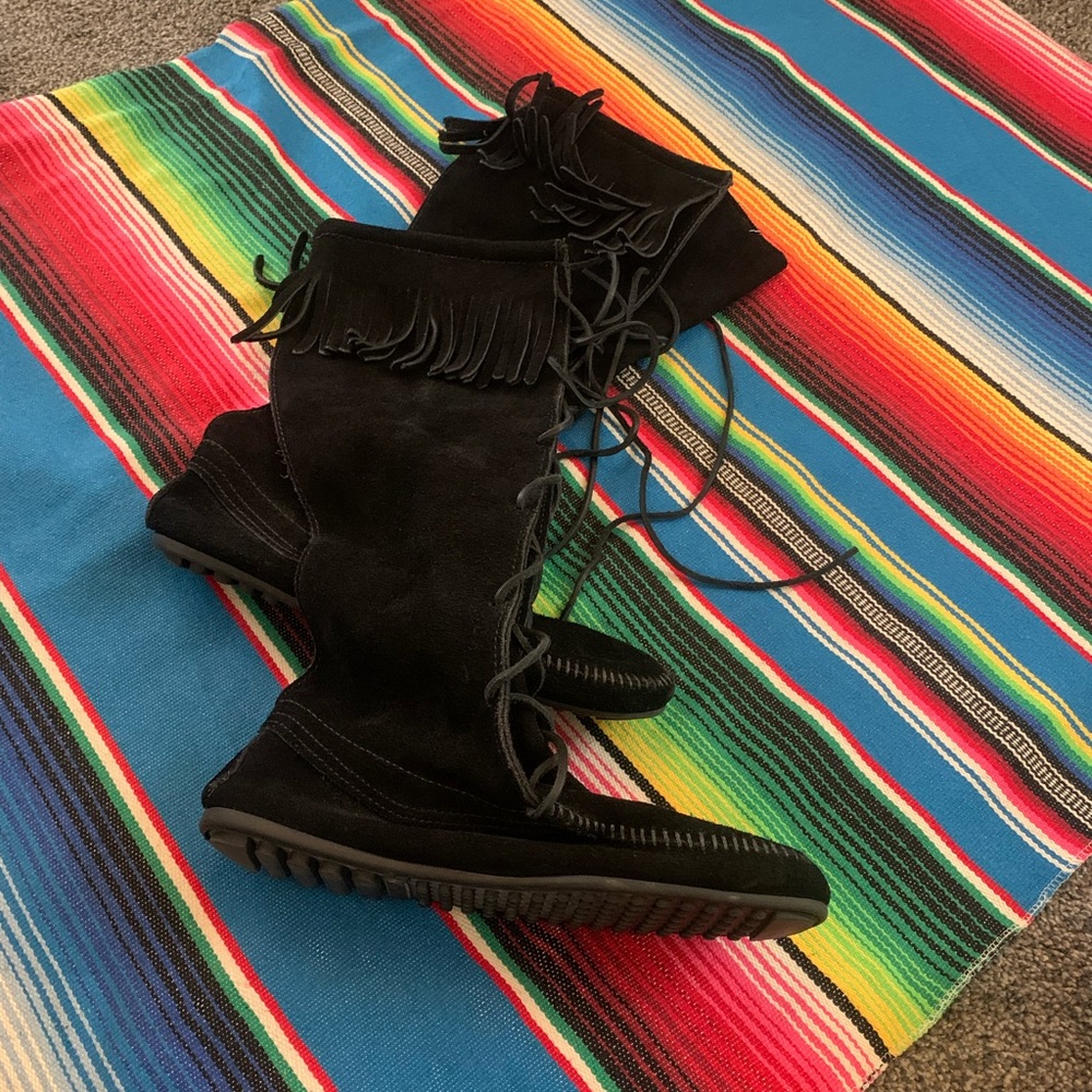 Minnetonka Fringe Boot Moccasins